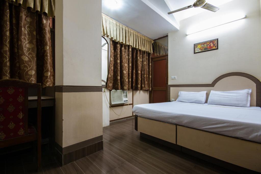 Hotel Kwality Yeni Delhi Oda fotoğraf