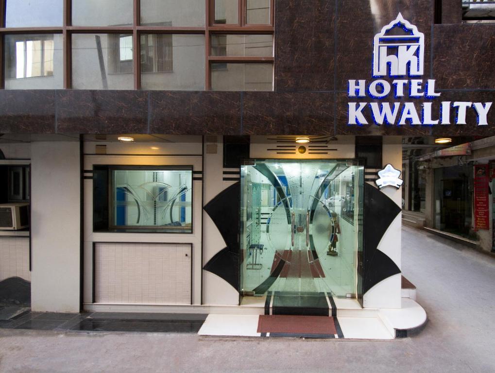 Hotel Kwality Yeni Delhi Dış mekan fotoğraf