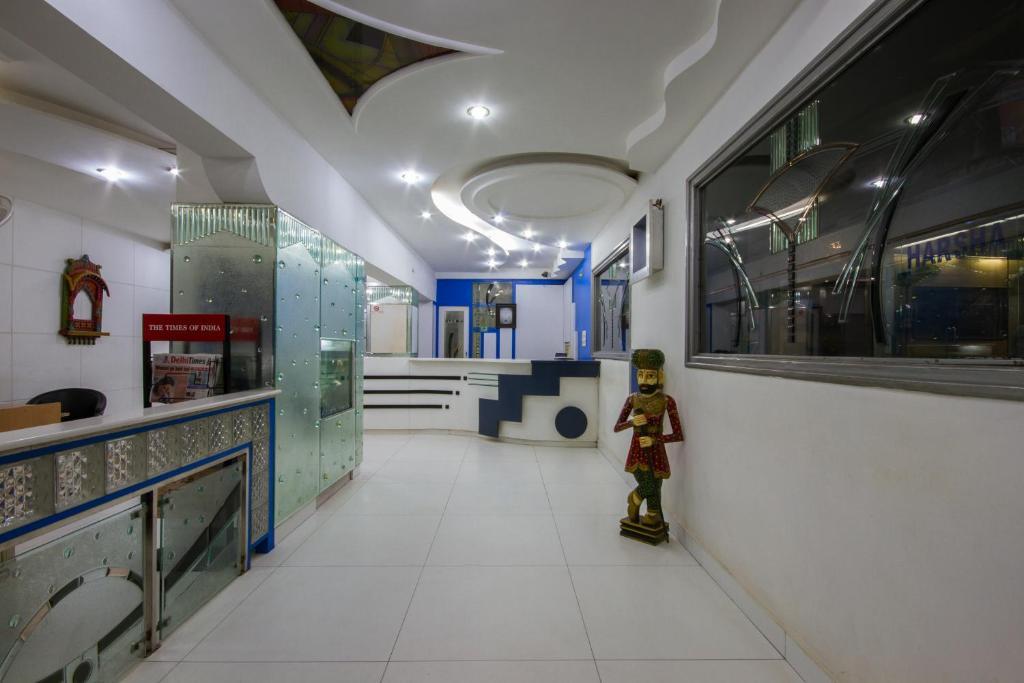 Hotel Kwality Yeni Delhi Dış mekan fotoğraf