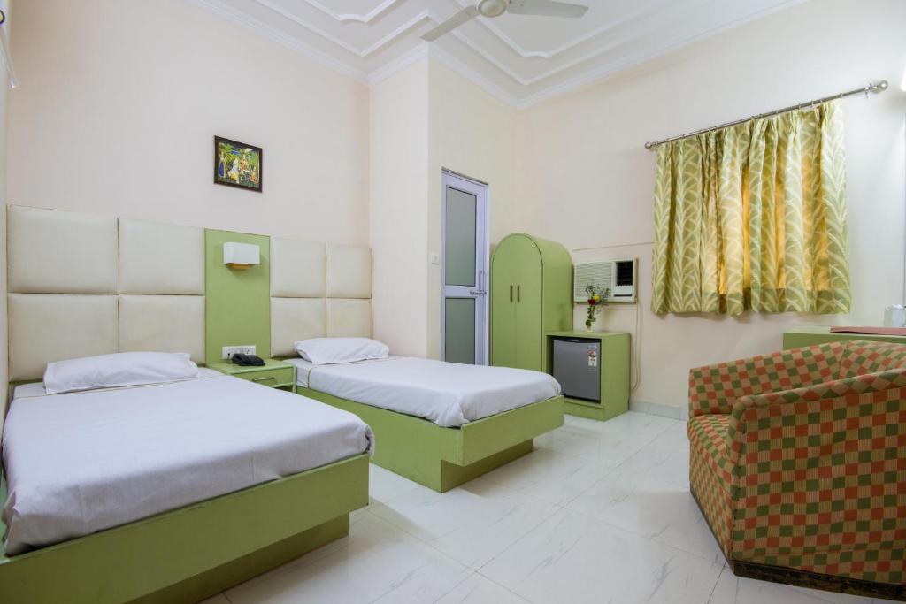 Hotel Kwality Yeni Delhi Oda fotoğraf